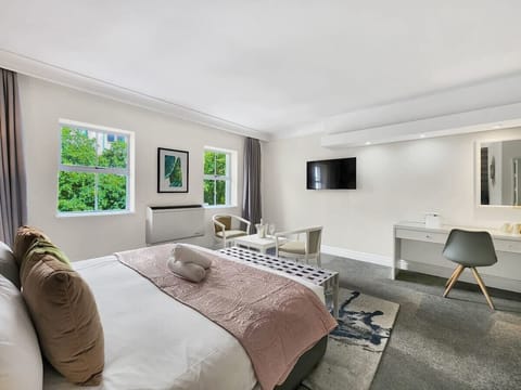 Hotel-Style Studio in Central Cape Town (7306)