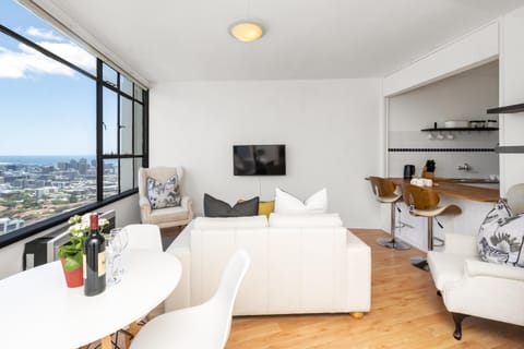 Disa park 2BR Apartment with Spectacular Views (25743)