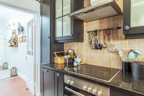 Couples · Characterful Cottage  & Secure (5039)