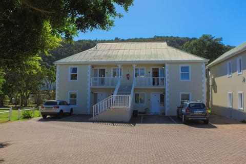 Plettenberg Bay Getaway at Riverclub Villas (23537)