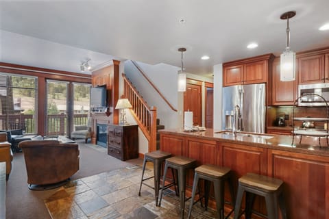 Indoors, Lamp, Floor, Building, Furniture