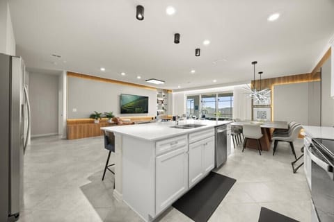 16215CoastalCoveLane(8)