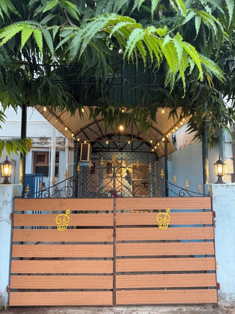 Private Gated entrance. 