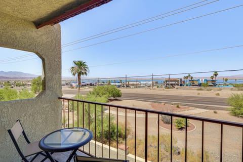 Lake Havasu City Vacation Rental | 3BR | 2BA | 1,100 Sq Ft | Stairs to Enter