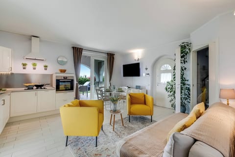 Living and dining room