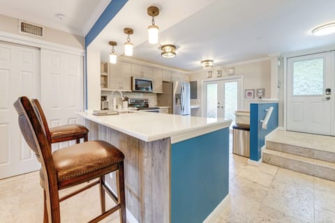 Breakfast Bar | 1st Floor