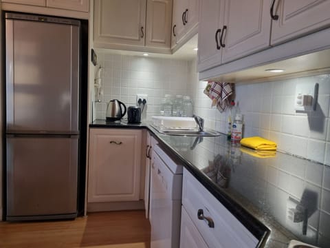 Self catering kitchen.
