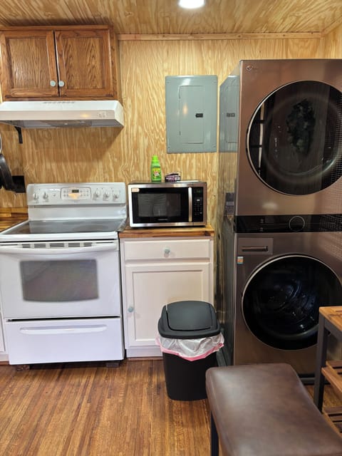 Full size stackable W/D