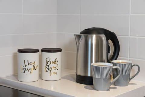 Luxury 1 bedroom apartment available on short term rental in Yas Island, Abu Dhabi, UAE