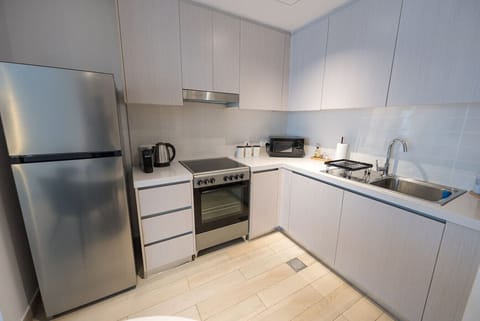 Luxury 1 bedroom apartment available on short term rental in Yas Island, Abu Dhabi, UAE