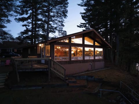 The 5RK Ranch Lakeside Lodge overlooking the lake