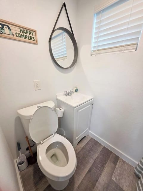 f8552ffd-d5ce-4e0e-aad2-2bebfd951c66