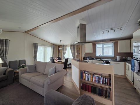 Living Room, Dining Room and Kitchen