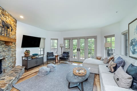 Westermere 211 - Pinecone by Curate Telluride