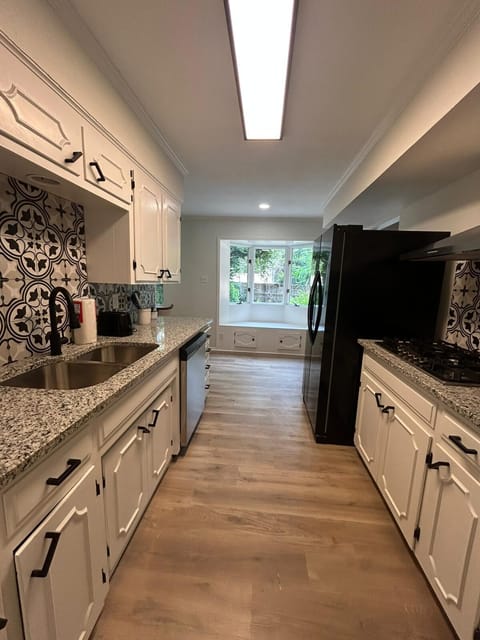 Perfect for quick bites or feasts