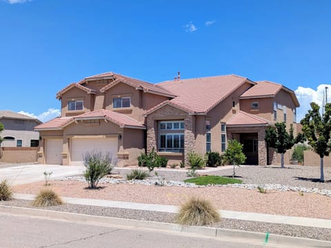 High Desert Paradise!