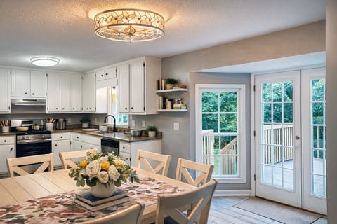 “Bright dining area with seating for the whole group