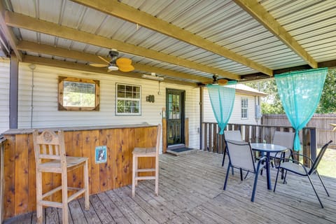 Covered Deck | Gas Grill | Bar | Dining Area