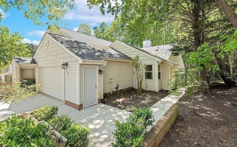 Private entrance, 2 car garage. Cozy and peaceful.