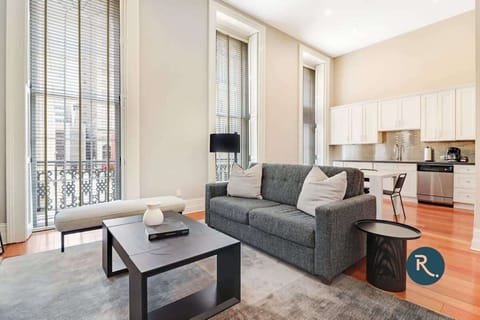 Welcome to Factors Row by Roami!