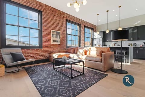 Welcome to Brassline by Roami!