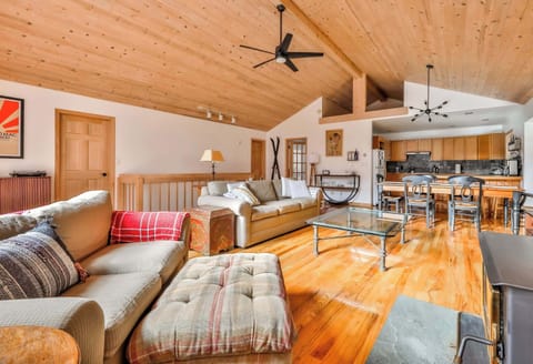 2nd Floor | Living Area | Wood Burning Stove | Smart TV | WiFI | Mountain View