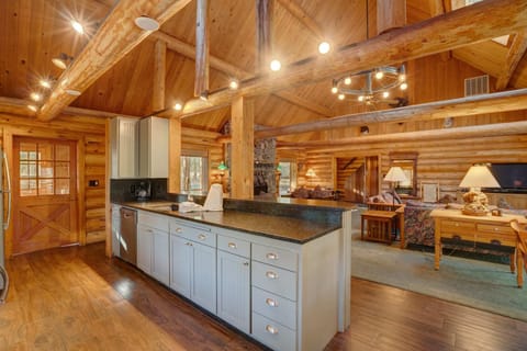 GH-105-Black-Butte-Ranch-OR-97759-Large-07