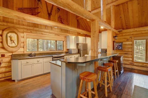 GH-105-Black-Butte-Ranch-OR-97759-Large-06