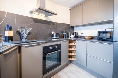 No 7 Moorfield Road - 3 Bed Townhouse - Narberth (26292)