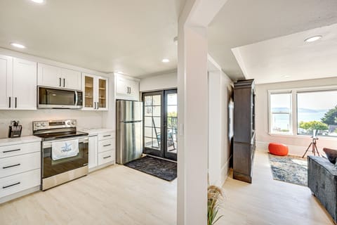 Kitchen | Toaster | Blender