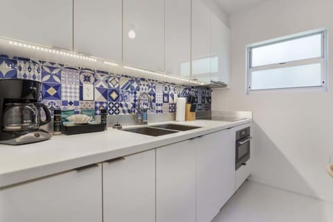 Fully-equipped kitchen