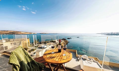 Balcony with Breathtaking Seaview