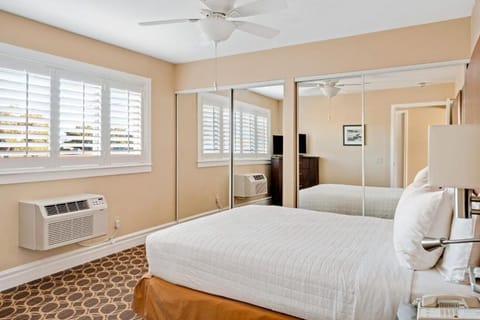 Store luggage with ease and enjoy a bright, open room.