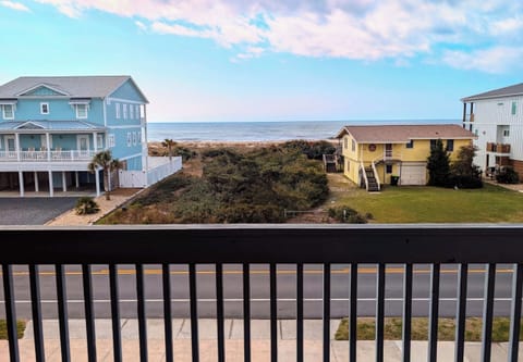 Unobstructed ocean views