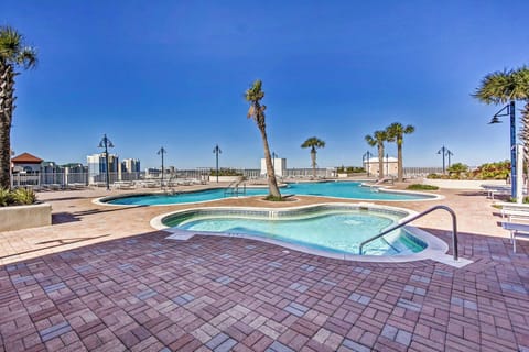 Panama City Beach Vacation Rental | 1BR | 2BA | 1,047 Sq Ft | Step-Free Access