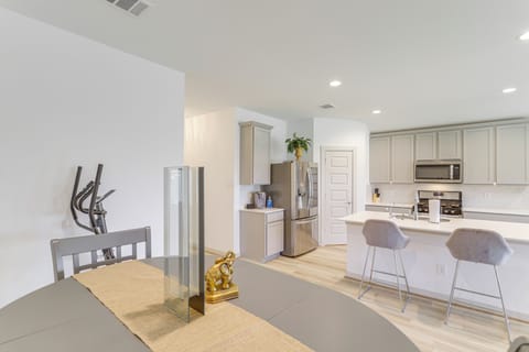 Dining Area | Dishware & Flatware