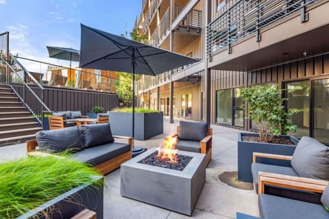 3 lounges with Fire pits and seating in the courtyard on the 2nd floor - open 7AM to 10PM