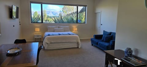 Mountain View Suite