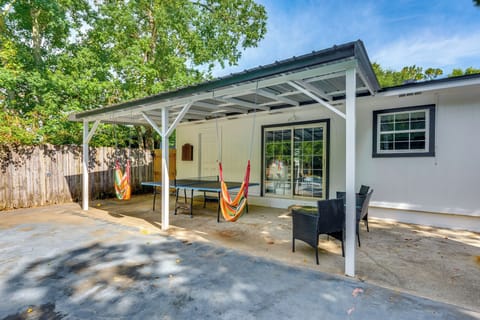 Patio | Ping-Pong Table | Gas Grill | 2 Fire Pits | Outdoor Dining Area