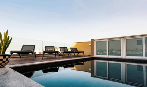 Private Heated Rooftop Pool