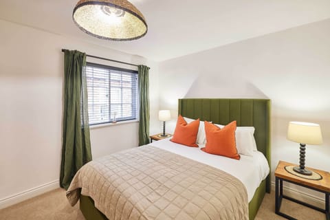 The Warren, Stokesley - Host & Stay