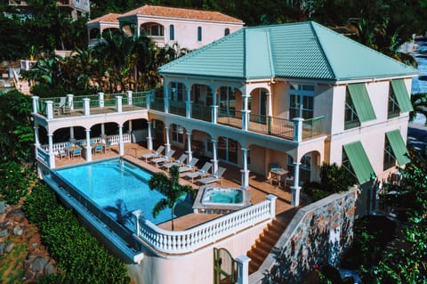 Villa Alondras - unique, luxury, timeless. 
