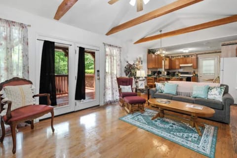 Mountain Dew's cozy living area