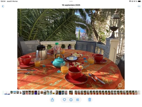 Outdoor dining