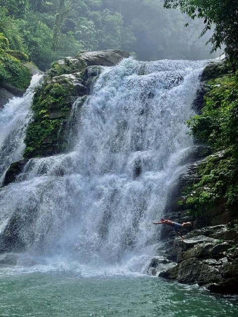 Visit world classwaterfalls on horseback  includes delicious local Tico lunch