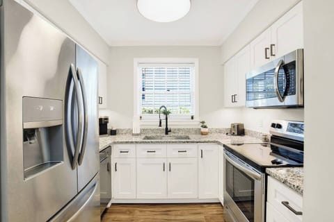 b9100534-8bbe-4127-8017-3edf14ef05a4