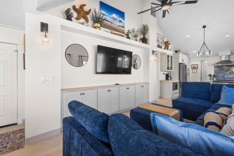 8-web-or-mls-127 4th Ave -10