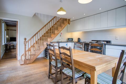 Bwthyn Berwig - 3 Bedroom Cottage - Llanrhidian (7884)