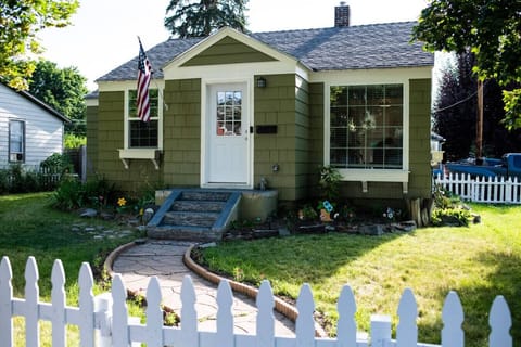 Exterior-Front Entrance