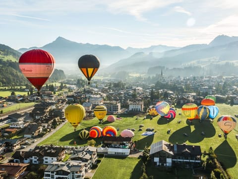 Mountainous Landforms, Mountain, Landscape, Hill, Hill Station, Bird'S-Eye View